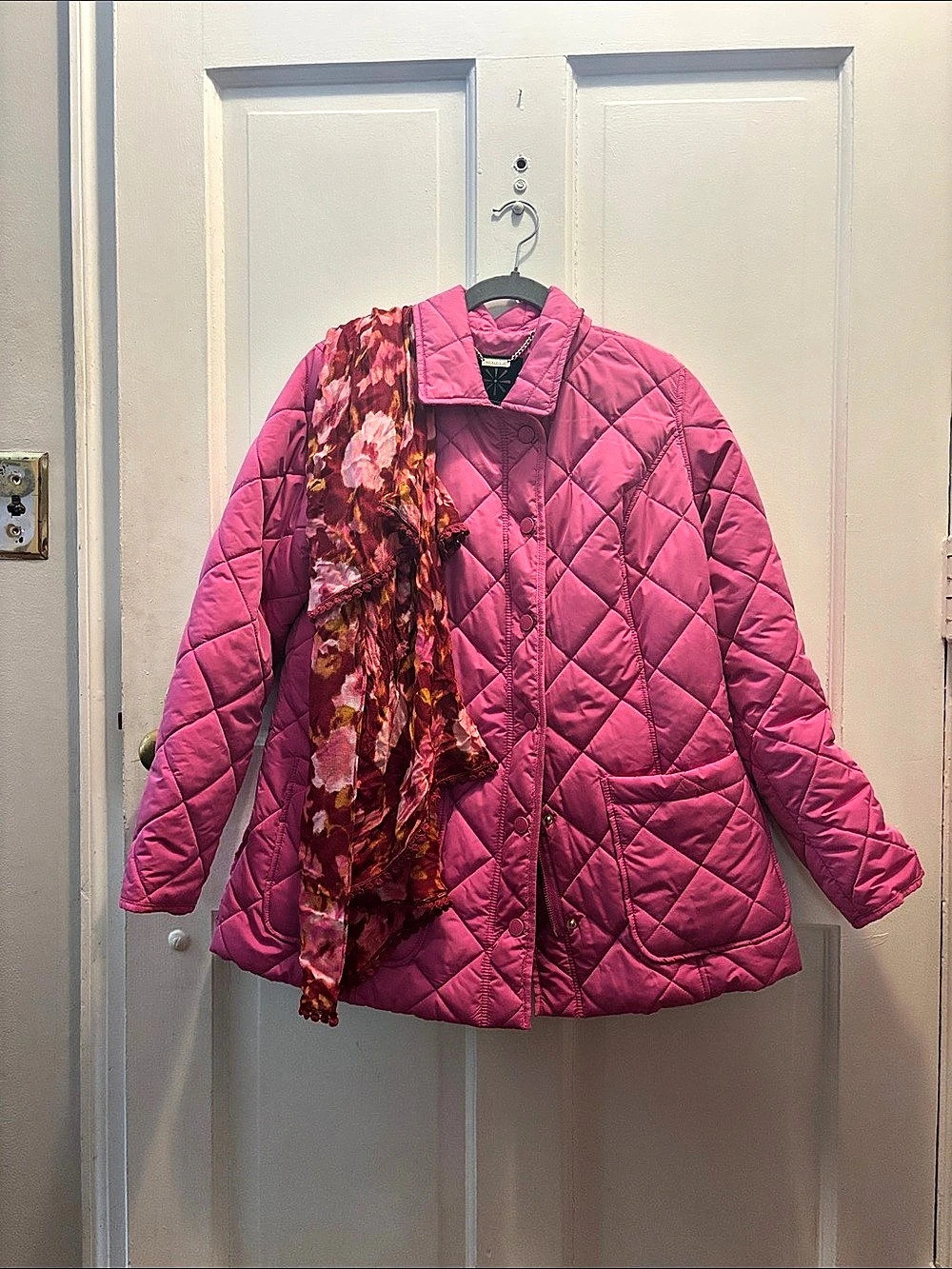 Isaac Mizrahi Quilted Barn Jacket in Pink with matching Scarf Like New